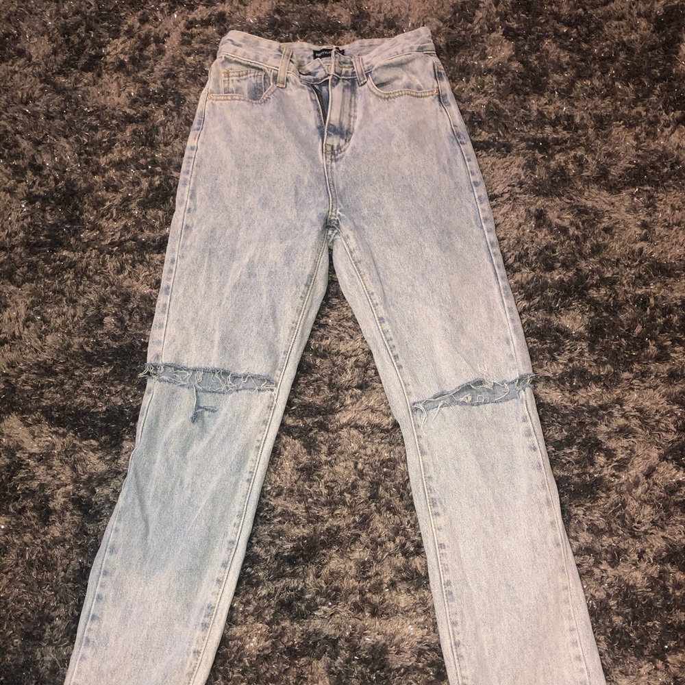 Ripped straight leg jeans